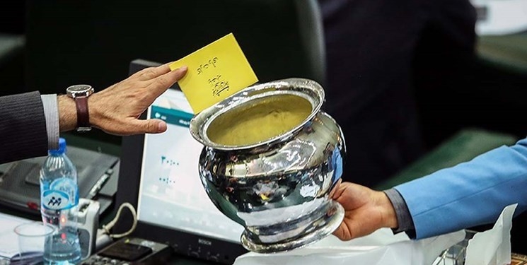 شفافیت آرای نمایندگان چگونه از اولویت مجلس خارج شد؟