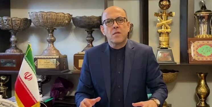 سعادتمند:مثل بعضیها از فامیلهایمان در باشگاه استفاده نمیکنیم/هم مخالف ادامه لیگ هستم، هم موافق