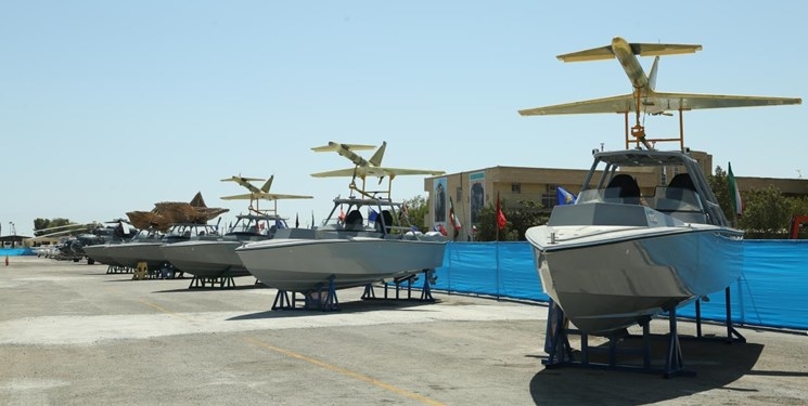 الحاق ۱۸۸ فروند پهپاد و بالگرد به نیروی دریایی سپاه/ رونمایی از ۳ پهپاد جدید