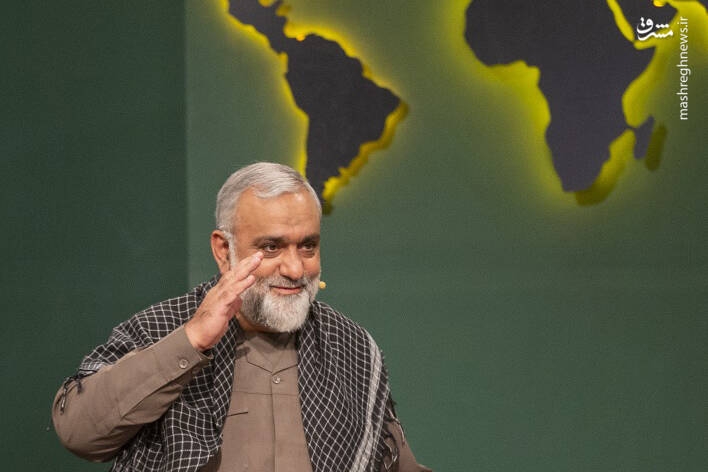 هیچکدام از فعالیتهای سپاه برای منفعتطلبی نیست/ در دفاع مقدس کسی به سپاه یک قبضه اسلحه نداد