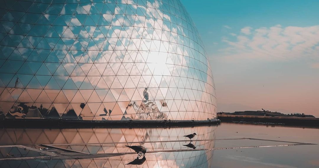 موزه دفاع مقدس / تهران
Revolution & Holy Defense Museum / Tehran / Iran
—
• 2018
—
•
•
•…