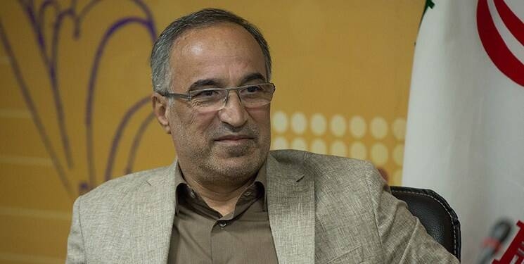 آشتیانی: وزیر باید پاسخگوی انتخاب مدیران باشد/ دولت دست از مبارزه با بخش خصوصی بردارد