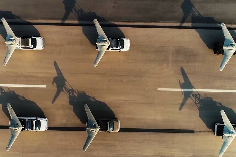 اثبات مجدد تدبیر رهبر انقلاب درباره اهمیت قدرت پهپادی با رصد نبرد آذربایجان و ارمنستان/ «یورش فوجی» پرندههای بدون سرنشین ایرانی همچنان رقیب ندارد+عکس