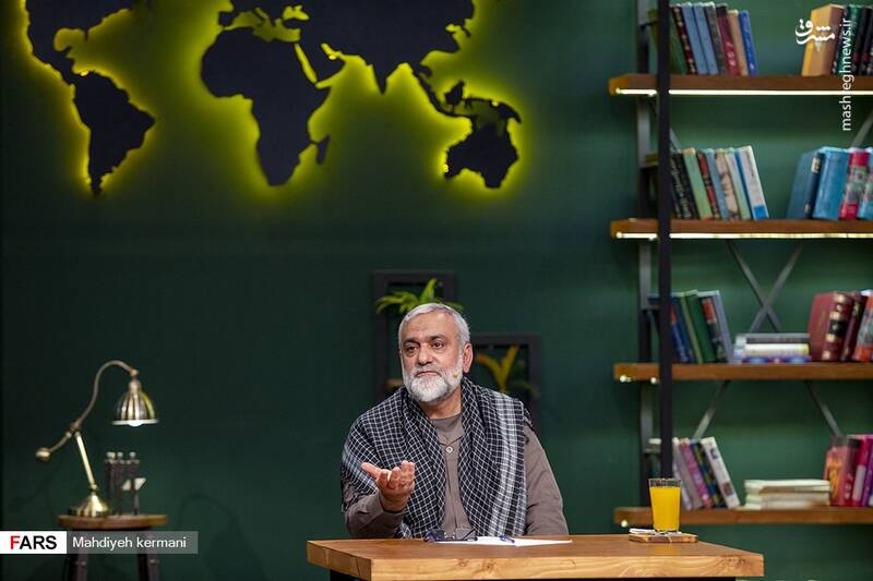 ارتشی بزرگ و غیرقابل شناسایی در سراسر دنیا با ما همکاری میکند/ در صورت وقوع جنگ همپیمان نظامی کم نداریم