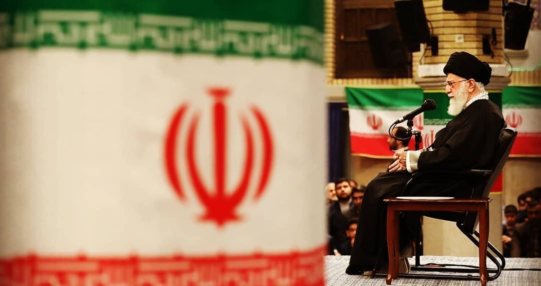 بسم رب الشه&
✓الله اکبر این همه جلال الله اکبر این همه شکوه
✓الله اکبر در راه علی فاطمه …