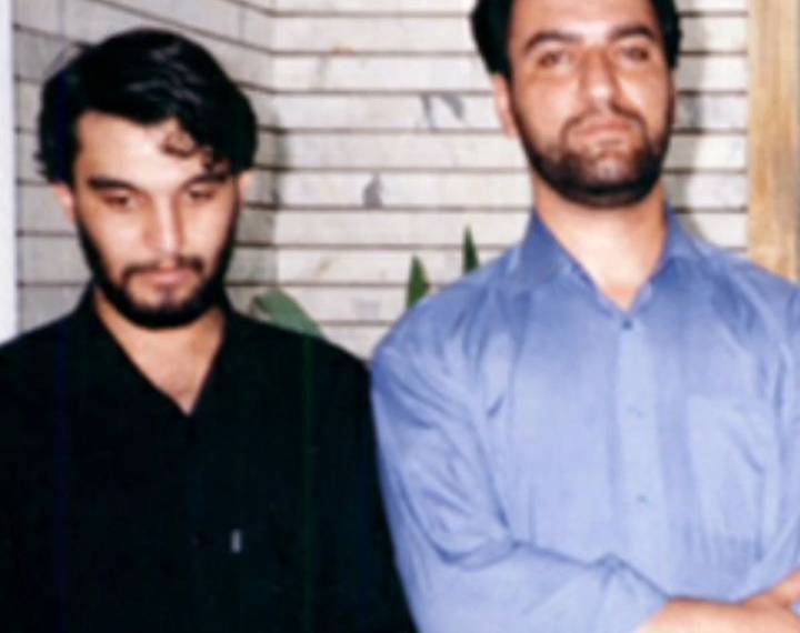 ﷽
یا رب شب جمعه کربلا غوغایی است
شش گوشۀ حرم تجلی زیبایی است

 
.
.
.
.
.
.
.
.
.
.

     …