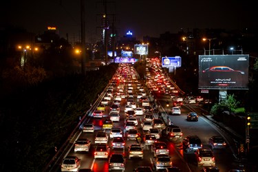 ترافیک ساعت 18  تهران اتوبان همت شرق