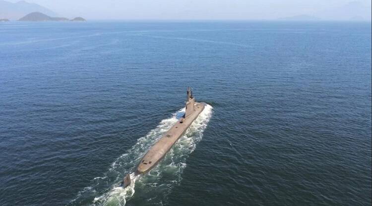 برزیل به دنبال به خدمت گیری زیردریایی اتمی+عکس