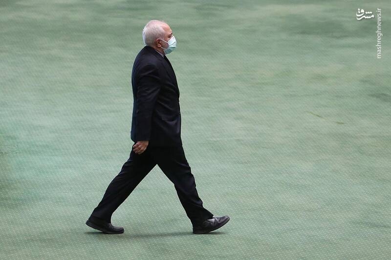 عکس/ حضور ظریف در صحن علنی مجلس