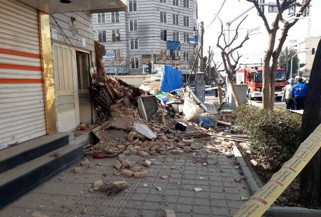 فیلم/ لحظه وحشتناک تخریب ساختمان دو طبقه در تهران