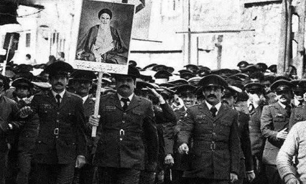 بیعت همافران ارتش با حضرت امام سبب ناامیدی رژیم پهلوی شد