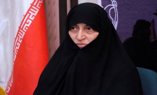 بصیرت جامعه، راه مقابله با تحریف گفتمان امام (ره) است