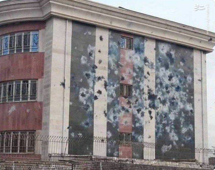 حمله داعش‌وار به یک دبیرستان در چهارشنبه‌سوری +عکس