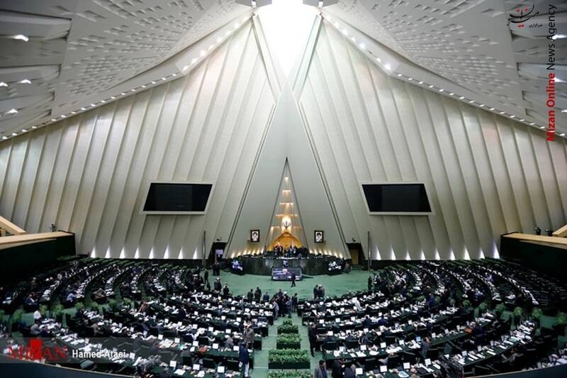 سؤال مجلس از وزرای صمت و اقتصاد درباره حقوق دولتی معادن