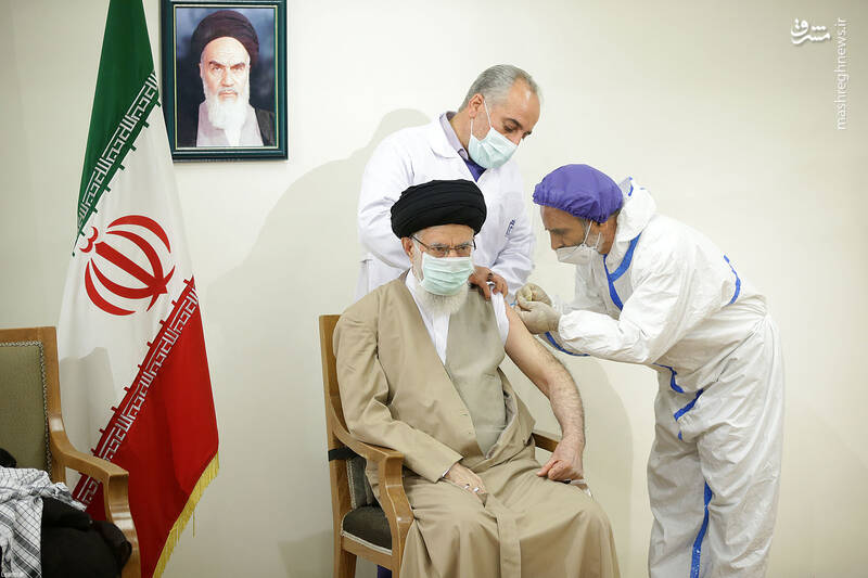 منتظر واکسن ایرانی ماندم برای پاسداشت افتخار ملی و تشکر از محققان جوان و پر تلاش/ در کنار تولید قوی و سریع واکسن، اسناد و مقالات علمی آن را نیز ثبت و منتشر کنید