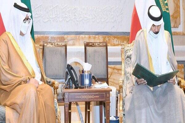 ملک سلمان از امیر کویت برای سفر به عربستان دعوت کرد