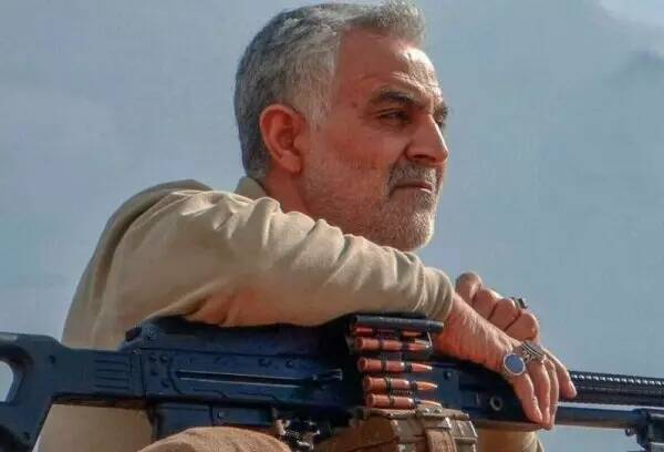 مستندی که راز محبوبیت حاج قاسم را فاش میکند