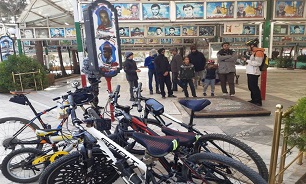 تجدید میثاق گروه دوچرخه سواری «صافات» قم با آرمان‌های شهدا