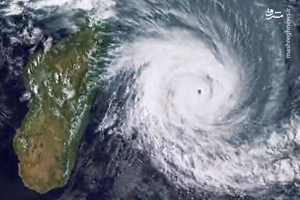 تصویر ماهواره‌ای هولناک از وقوع طوفان