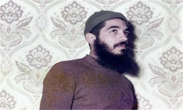 نوروز. ۸/ خواهر شهید ابراهیم هادی: ابراهیم هیچ‌گاه در اعتقادات فرد را مجبور نمی‌کرد/ شهید ابراهیم هادی: تا خود را نسازیم و تغییر ندهیم، جامعه ساخته نمی‌شود