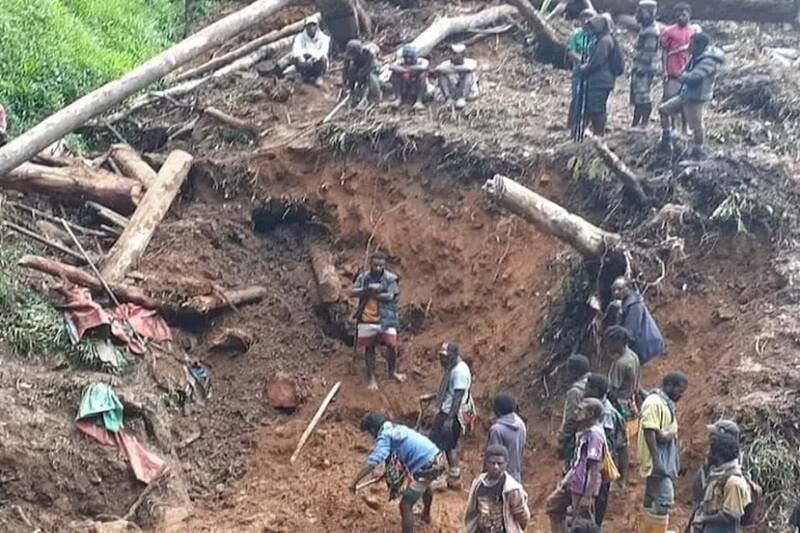 ریزش معدن در گینه با حداقل ۱۸ کشته