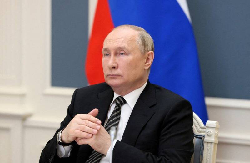 پوتین: غله اوکراین را برای مقابله با کمبود جهانی به فروش می‌رسانیم
