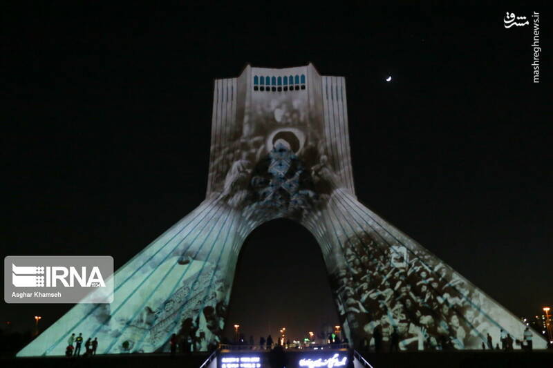عکس/ نورپردازی در برج آزادی در سالگرد ارتحال امام راحل