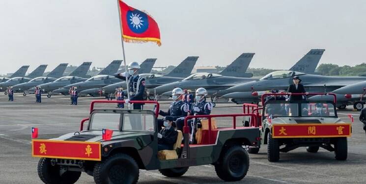 ارتش چین: آماده خنثی کردن توطئه «استقلال تایوان» هستیم