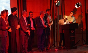 تجلیل از برگزیدگان جشنواره نمایشنامه‌نویسی خیابانی شهدای قم