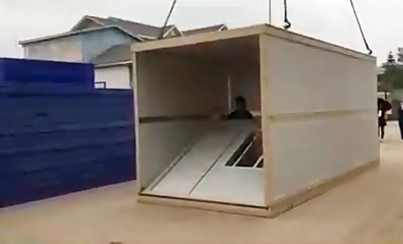 فیلم/ ساخت کانکس‌های تاشو توسط سپاه