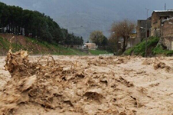 فیلم/ سیل هولناک در روستای مزداران فیروزکوه