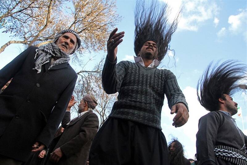 ماجرای ارادت فرقه داعشی مسلک به خاندان پهلوی+ عکس