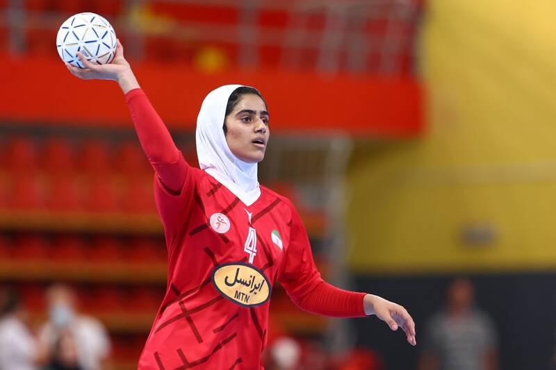 دختر ایرانی تیتر یک فدراسیون بین‌المللی هندبال +عکس