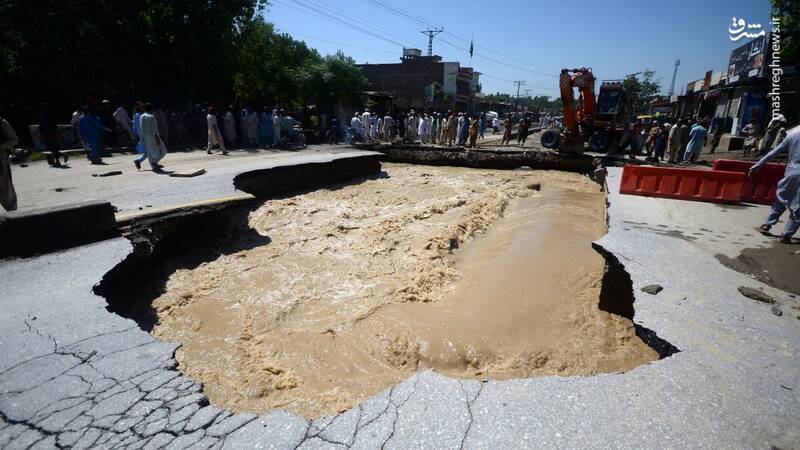 عکس/ فرونشست زمین در پی سیل پاکستان