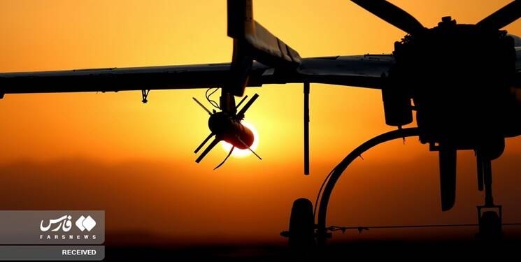 قدرت‌نمایی پرنده‌های ایرانی در آسمان/ چرا ارتش رزمایش پهپادی برگزار کرد؟