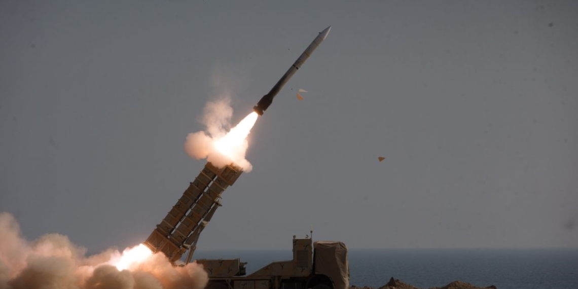 پدافند هوایی