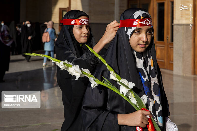 عکس/ بدرقه خادمان و زائران اربعین