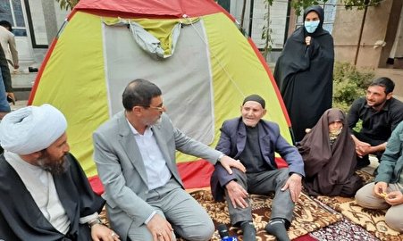 بازدید رئیس بنیاد شهید و امور ایثارگران از مناطق زلزله‌زده خوی
