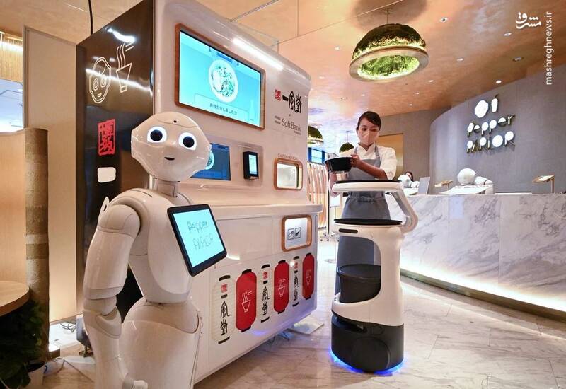 عکس/ افزایش استخدام ربات‌ها در رستوران