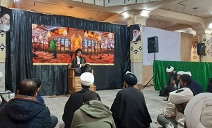 بزرگداشت شهدای مدافع امنیت در مدرسه علمیه کرمانی‌ها
