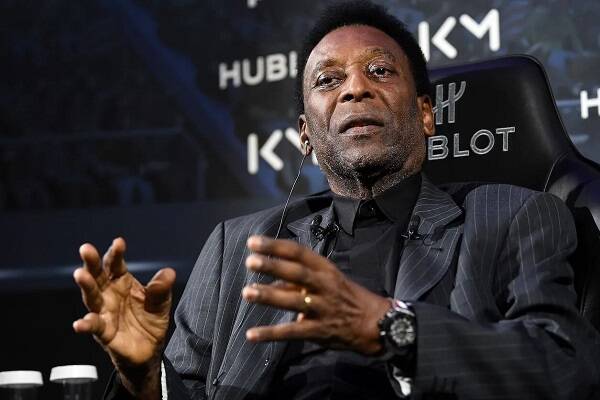 پله درگذشت/ پایان زندگی سلطان فوتبال در ۸۲ سالگی