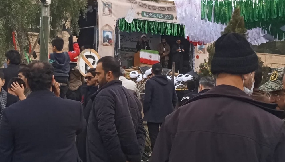 تصاویر/ تشییع شهید گمنام ۲۴ ساله در پژوهشگاه امام صادق(ع) سپاه پاسداران