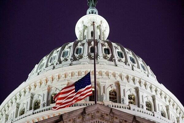 تصویب بودجه ۱.۷ تریلیون دلاری آمریکا در مجلس سنا