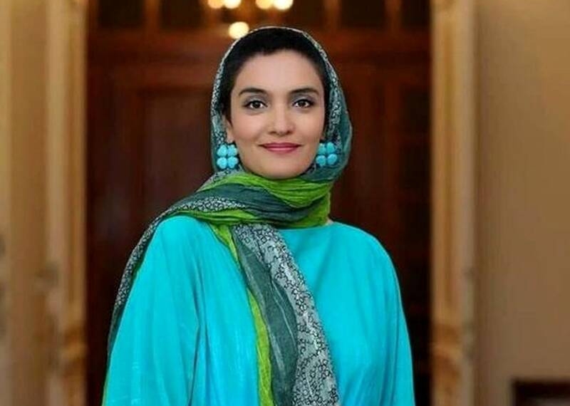 میترا حجار بازداشت شد