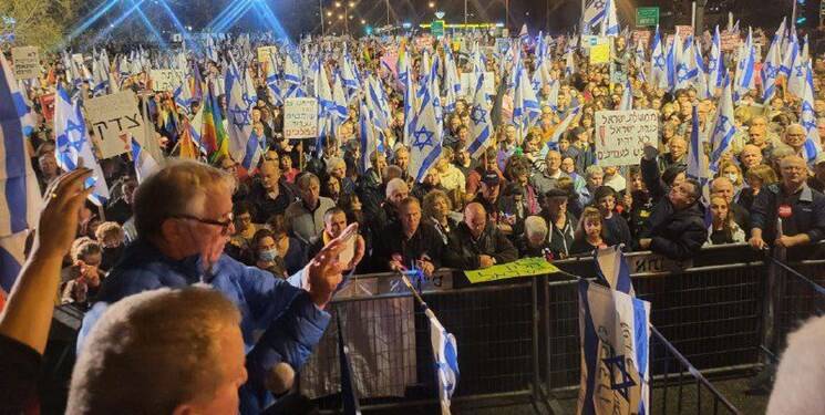 فیلم/تظاهرات گسترده در تل‌آویو و حیفا علیه نتانیاهو