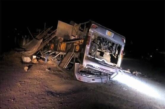 ۳۰ تن در سقوط یک اتوبوس به دره در پاکستان جان باختند