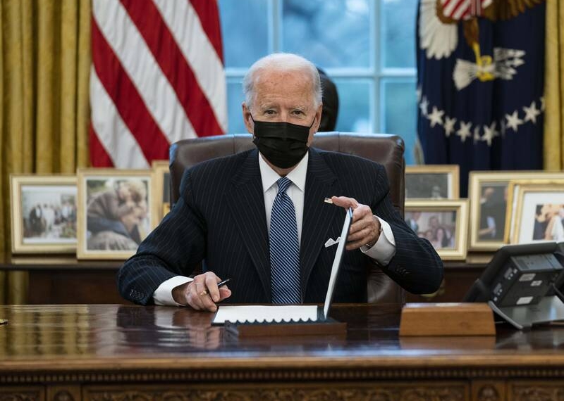 انتقاد رند پال از «دیپلماسی غیردیپلماتیک» آمریکا علیه ایران/ چرا تحریم‌های ضدایرانی بی‌فایده است؟ +عکس و فیلم