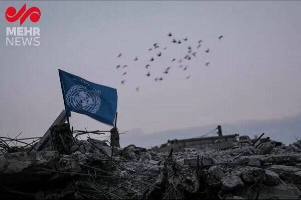 نصب وارونه پرچم سازمان‌ ملل در شهرهای زلزله‌زده سوریه+ تصاویر