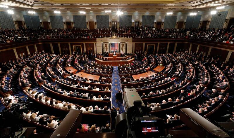 تلاش تندروهای کنگره آمریکا برای جلوگیری از توافق با ایران