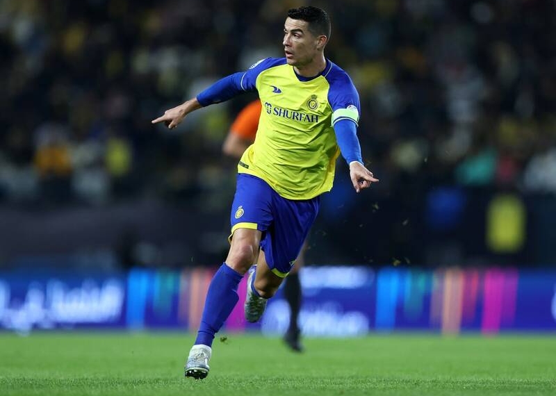 تیک آبی صفحه رونالدو در توییتر برداشته شد